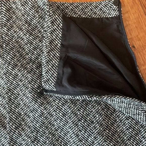 woven chevron pencil skirt satin lined - Picture 4 of 4